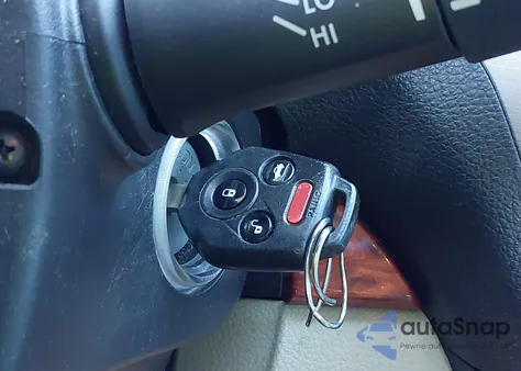 2011 Subaru Legacy 2.5I Limited из США, поврежденный, VIN 4S3BMCL61B3264425